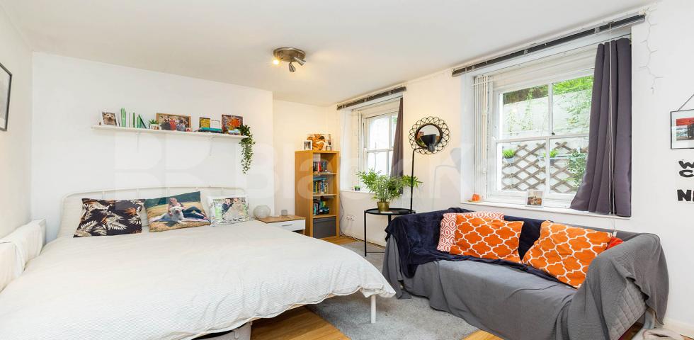 Spacious studio set in an amazing location  Crowndale Road, Camden